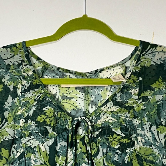 DKNY JEANS Smocked Sheer Lined Botanical Pattern Blouse - S - Picture 3 of 11
